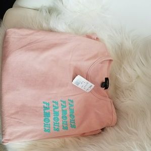 Famous  tee
